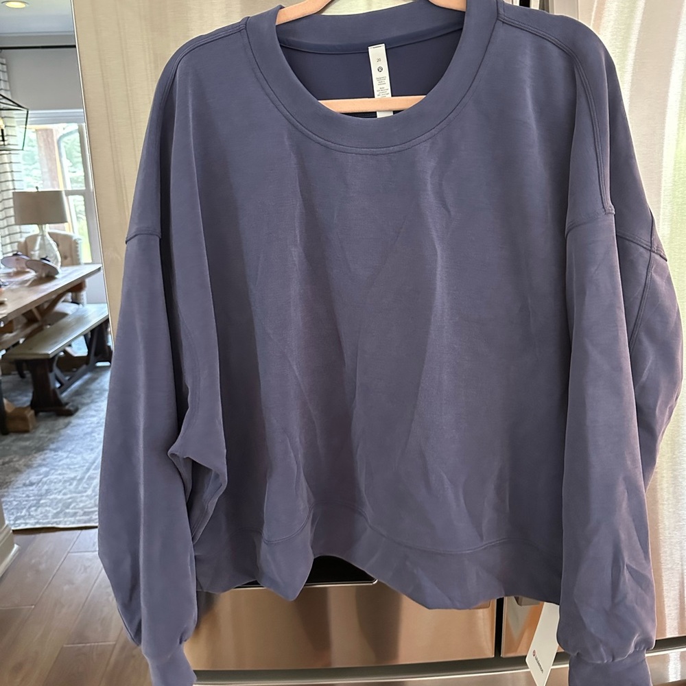 Perfectly oversized crop Crew lululemon sz 20 nwt